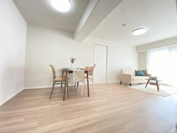 【居間・リビング】 | プリオーレ美山台1番館