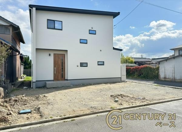 北葛城郡広陵町南郷 ／新築一戸建