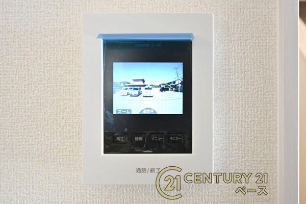 リーブルガーデン片岡台 １号棟 ／新築一戸建の内装|■現地撮影写真■ＴＶモニター付きインターホンで防犯対策もバッチリ！来客も一目でわかり安心です！