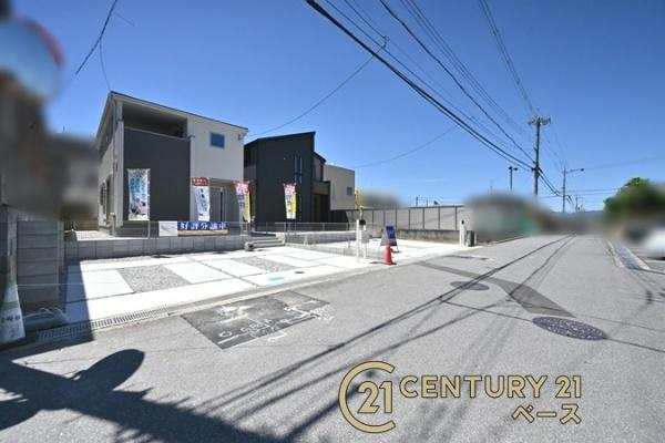 リーブルガーデン片岡台 ２号棟 ／新築一戸建の前面道路含む現地写真|■現地撮影写真■閑静な住宅地で穏やかな暮らしをスタート！
