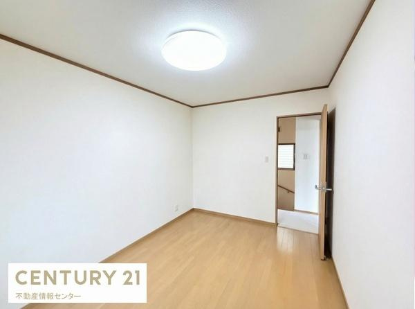 【寝室】 | 酉島６丁目　中古戸建 | ※画像は家具、小物を削除加工済み
