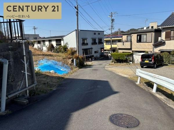岡崎市本宿町字梨子木の売地の前面道路含む現地写真
