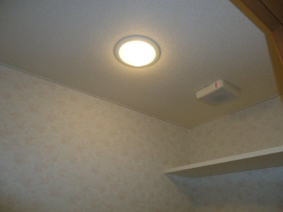 【トイレ】 | ヴィラアンジェ | 上部棚