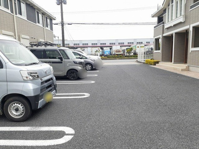 【駐車場】 | エルミタ－ジュ蓮