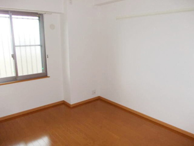 【内装】 | リシアンサス　ポピー