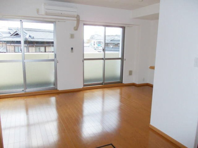 【設備】 | リシアンサス　ポピー