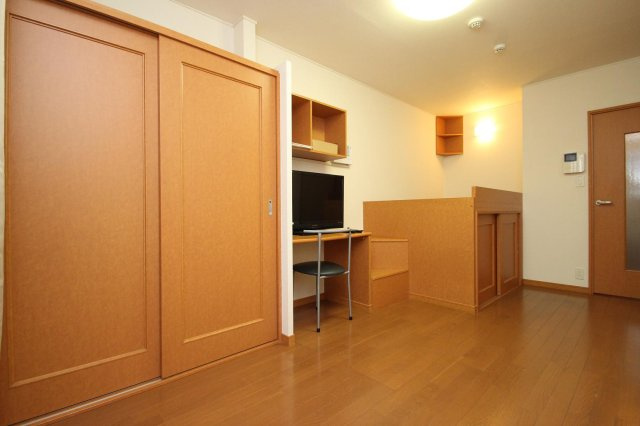 レオパレスフェリシア室町Ａの居間・リビング|同じタイプのお部屋の写真です。