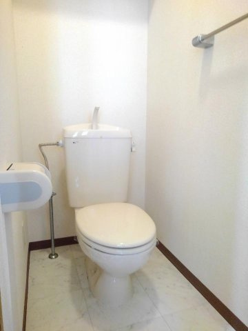 レジデンス田中Ⅱのトイレ|コンパクトで使いやすいトイレです