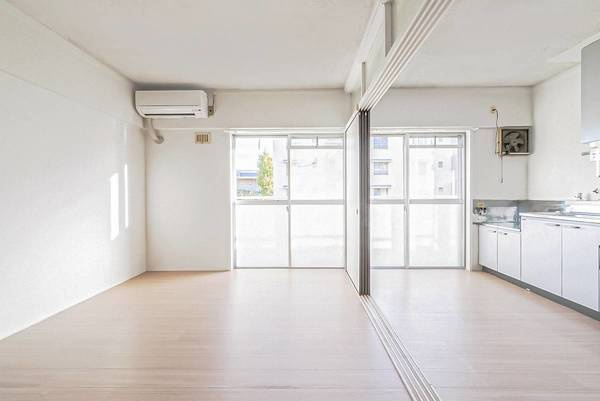 ビレッジハウス大淀4号棟の居間・リビング|ビレッジハウスの同一物件・同一タイプの間取りの写真です