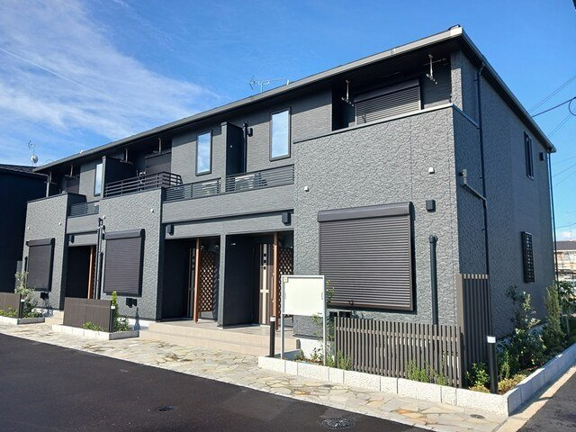 橿原市葛本町のアパート