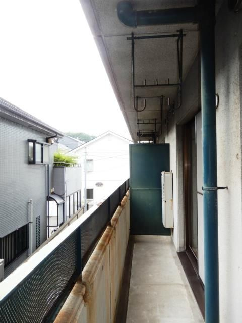 アーバン磯子のバルコニー