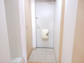 【玄関】 | カーサリブラⅡ