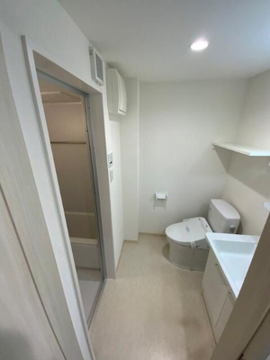 【洗面所】 | フローラル若林