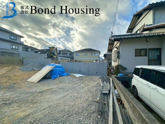 大通りから少し離れた閑静な住宅街　本多聞6丁目　全2棟　A号棟のその他