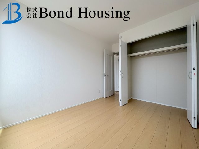 大通りから少し離れた閑静な住宅街　本多聞6丁目　全2棟　A号棟