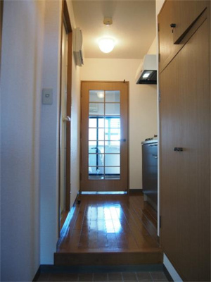 【玄関】 | ルーブル大森Ⅱ | 明るい玄関です