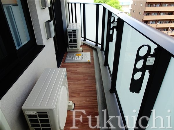 レジディア中目黒Ⅲのバルコニー