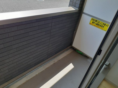 【バルコニー】 | 水曜館