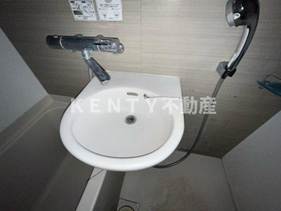 【洗面所】 | ルーブル大森九番館 | 広い洗面スペース