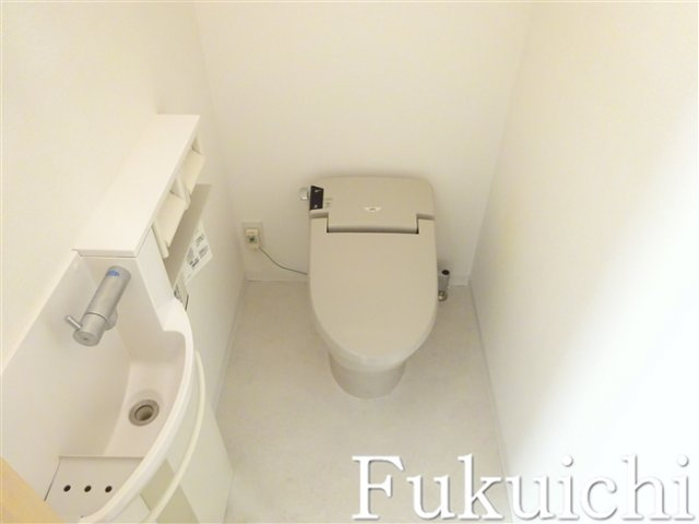 レジディア自由が丘のトイレ