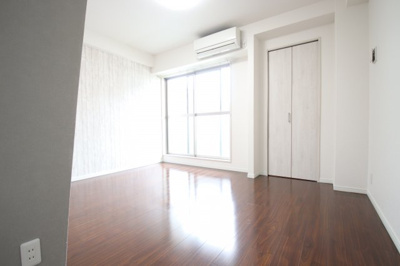 【洋室】 | エヌエムトラントイースト