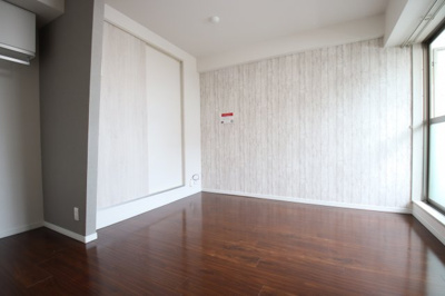 【寝室】 | エヌエムトラントイースト