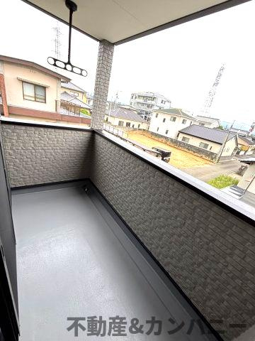 余戸東2丁目の新築のおうち1号棟　新築建売住宅　松山市余戸東２丁目新築戸建のバルコニー|落ち着いた時間を過ごせるバルコニーです
