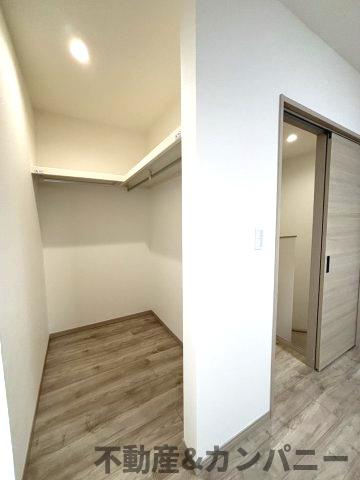 余戸東2丁目の新築のおうち1号棟　新築建売住宅　松山市余戸東２丁目新築戸建の収納|小物を収納するのに便利です