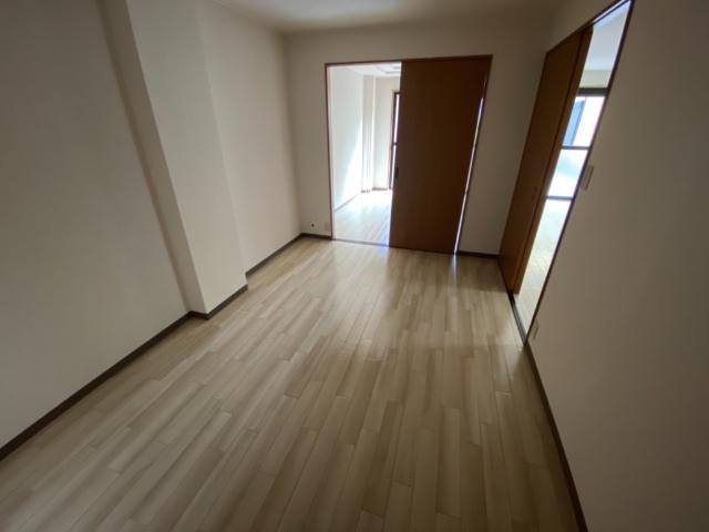 【内装】 | マイタウン碧海 | 洋室