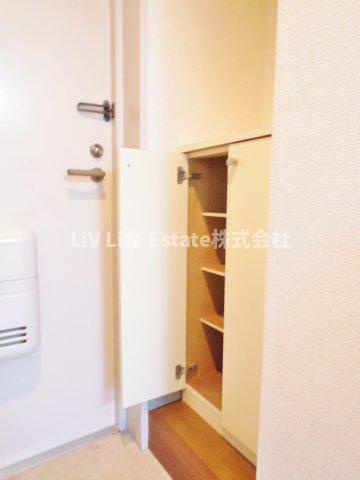 シャルマンはすみの収納