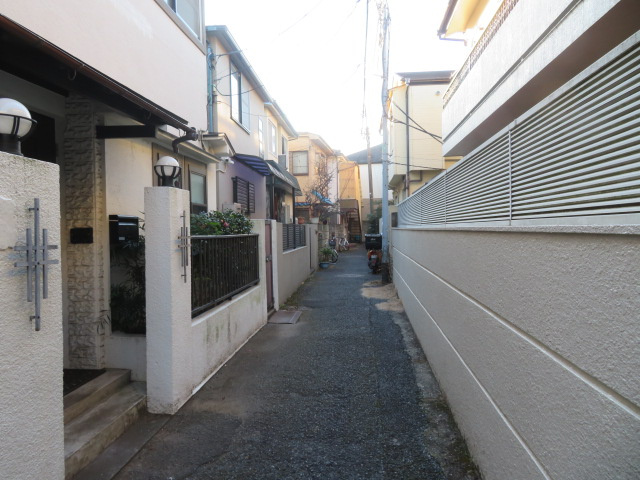 杉並区梅里１丁目の一棟アパート