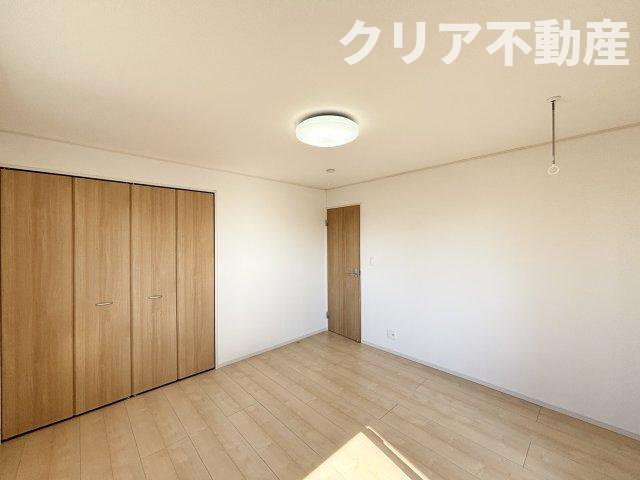 【寝室】 | 前橋市国領町　中古住宅