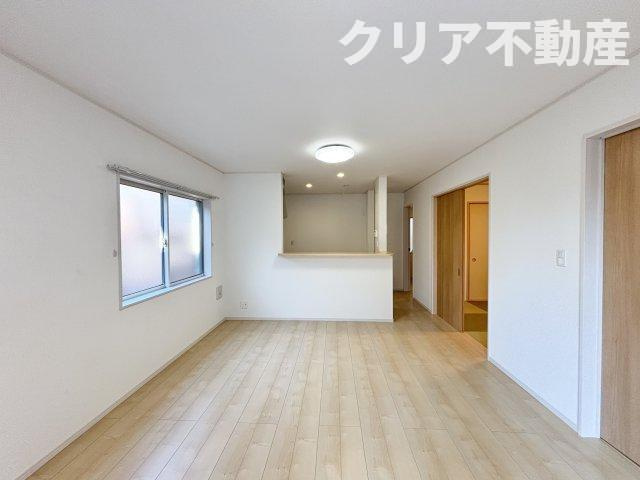 【居間・リビング】 | 前橋市国領町　中古住宅