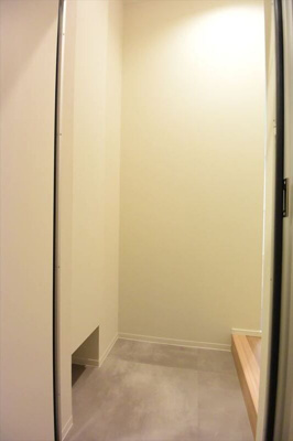 【玄関】 | INTEGRAL新高岡駅前