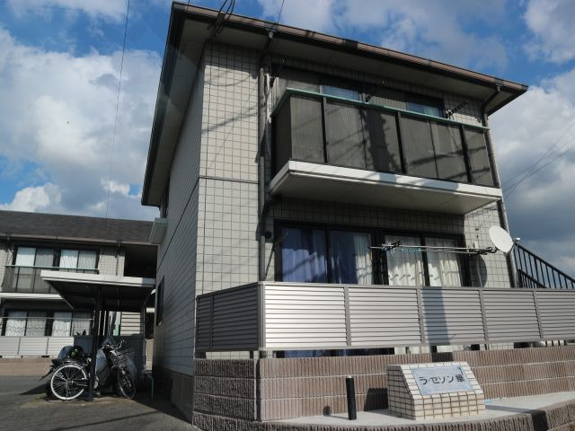 ラ・セゾン華の外観