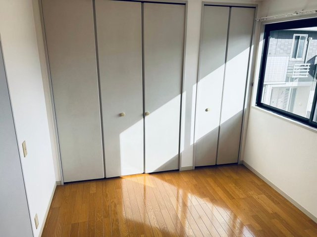 ラ・セゾン華の居間・リビング