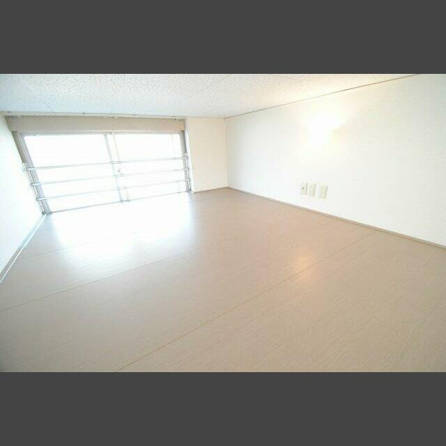 ウッドワン1番館の内装