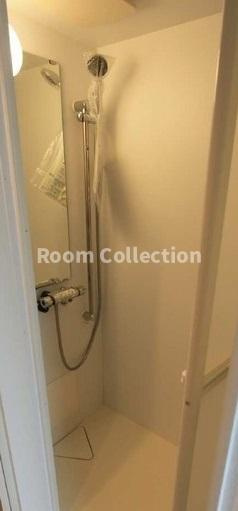 Eternal　Court　HIRAIのシャワールーム|★★ネット無料　収納階段のロフト付きデザイナーズ物件★★