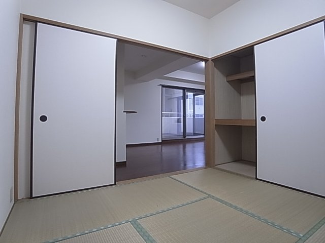 グランパレ北野ハンター坂の和室