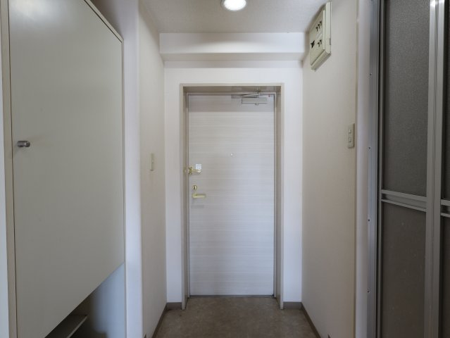 アルファ西古松の収納|玄関の写真になります。