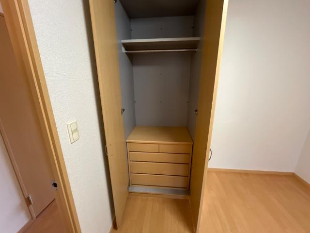 Ｌａ・ｍｅｒ（ラ・メール）の収納|洋室クローゼット