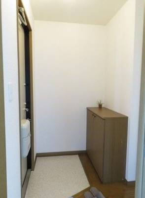 【玄関】 | アヴァンセ今光