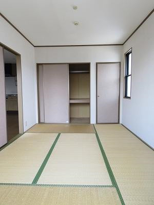 【寝室】 | アヴァンセ今光