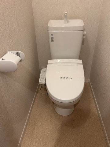 本駒込3丁目戸建のトイレ