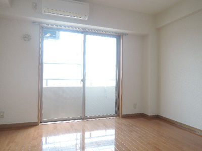 【居間・リビング】 | ヴィクトワール