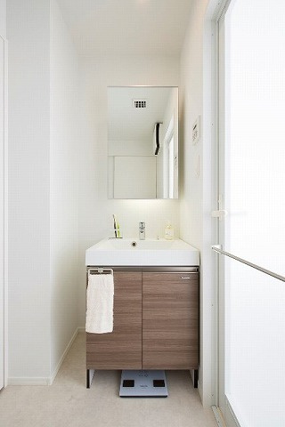 エンクレスト博多 THE TIMEの洗面所|使いやすい洗面所です