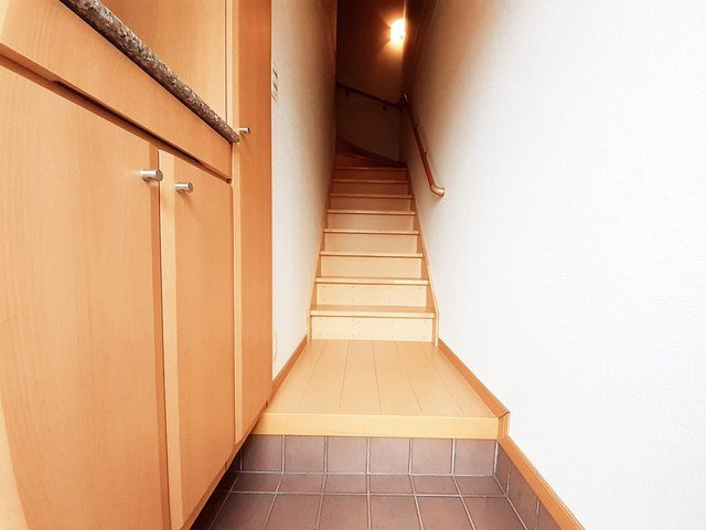 トータルインＧの玄関