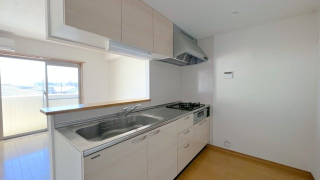 フォルテコート本郷町の玄関