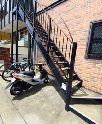 【エントランス】 | ＢＲＩＣＫＳ