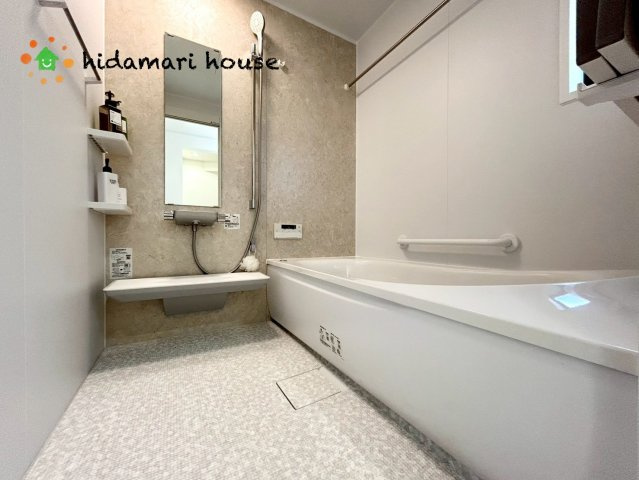 西区佐知川　新築戸建　ルシェールCの浴室